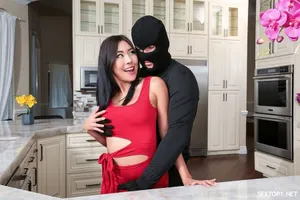 Bị em đồng nghiệp Mia Nanasawa địt khô dái